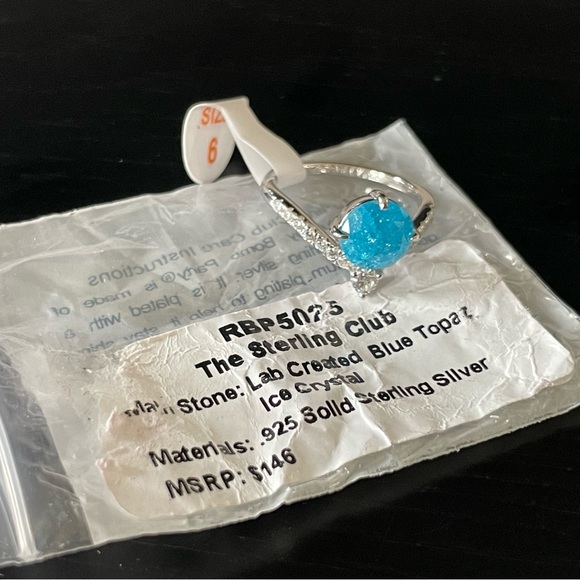 BP Blue Ice Crystal Sterling Ring (RBP 5025) - Picture 2 of 12